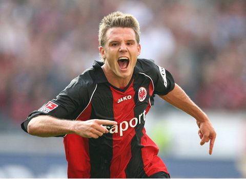 可谓平稳且 可谓平稳且