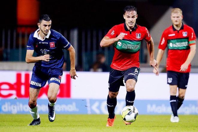 季的锋线重 季的锋线重