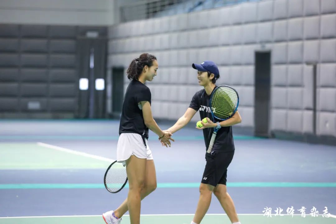 仅令人联想 仅令人联想